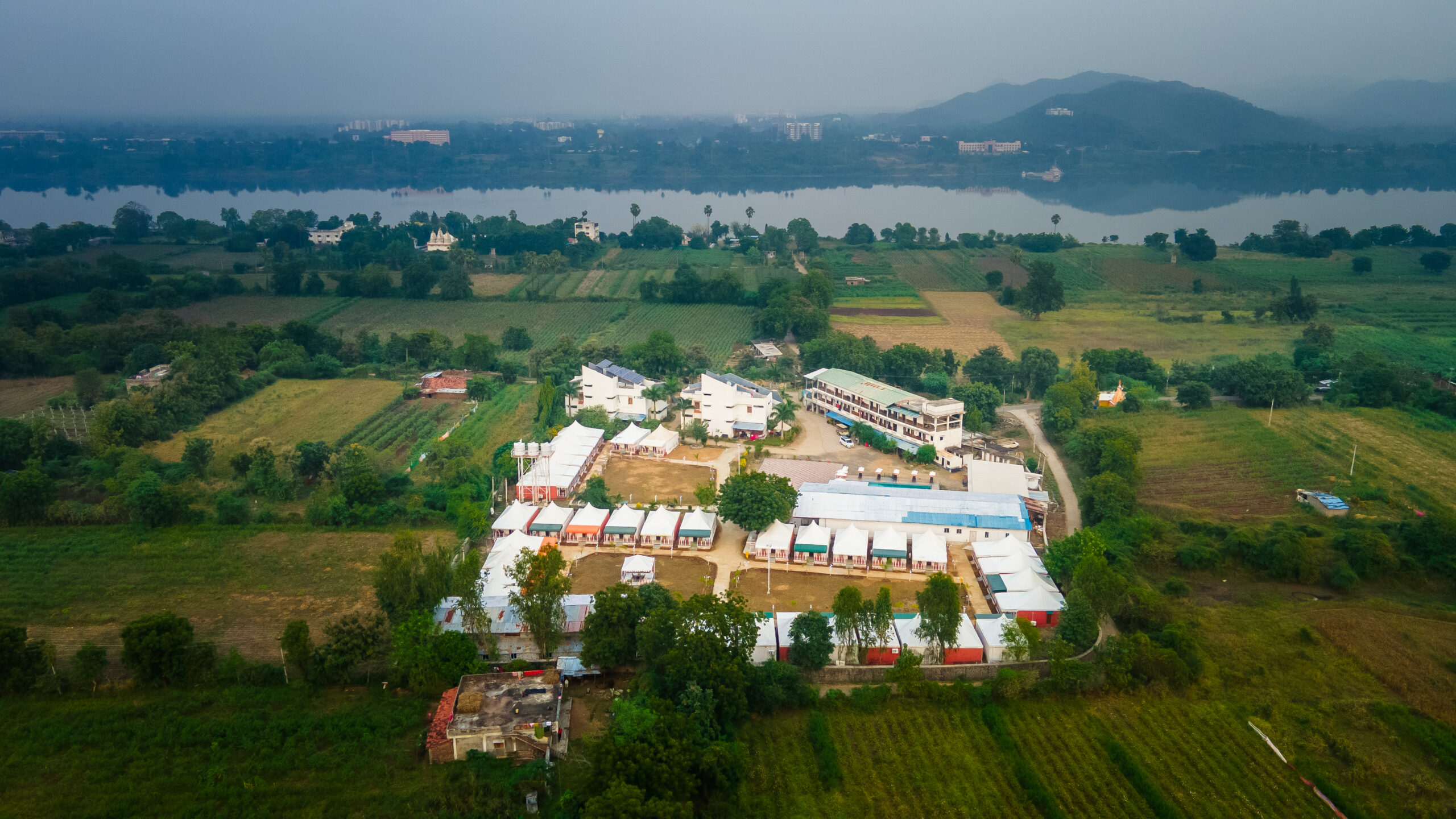 Vasant Vihar Resort Banner 1